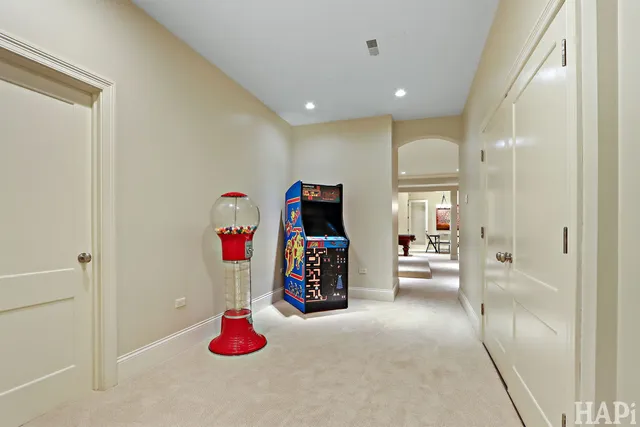 $3,275,000 | 1425 Lee Road, Northbrook, IL 60062