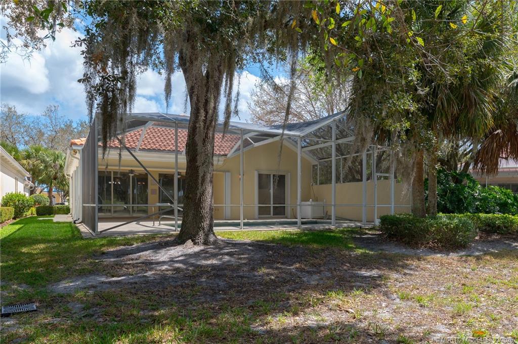 1554 Southwest Balmoral Trace Stuart, FL 34997 - Photo 34 of 43