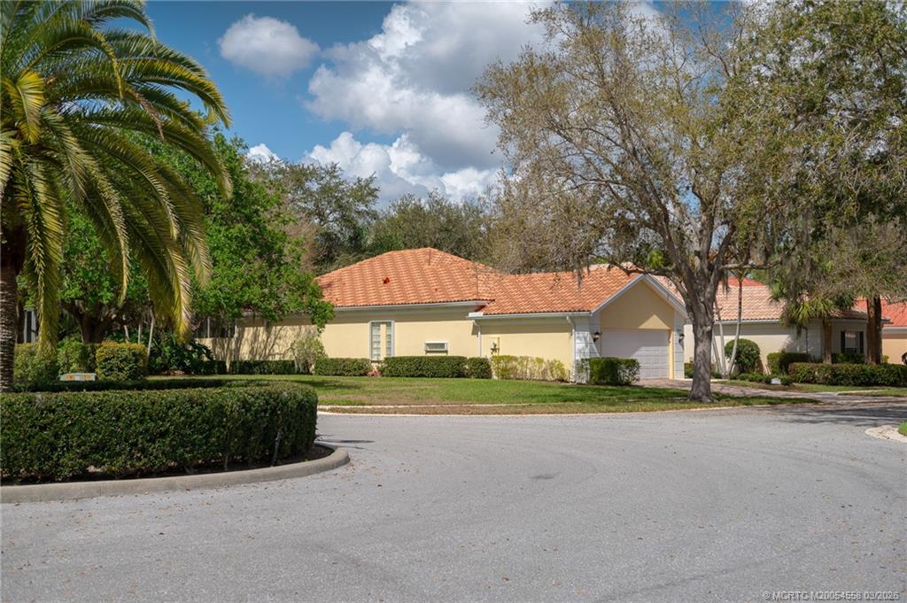 1554 Southwest Balmoral Trace Stuart, FL 34997 - Photo 35 of 43