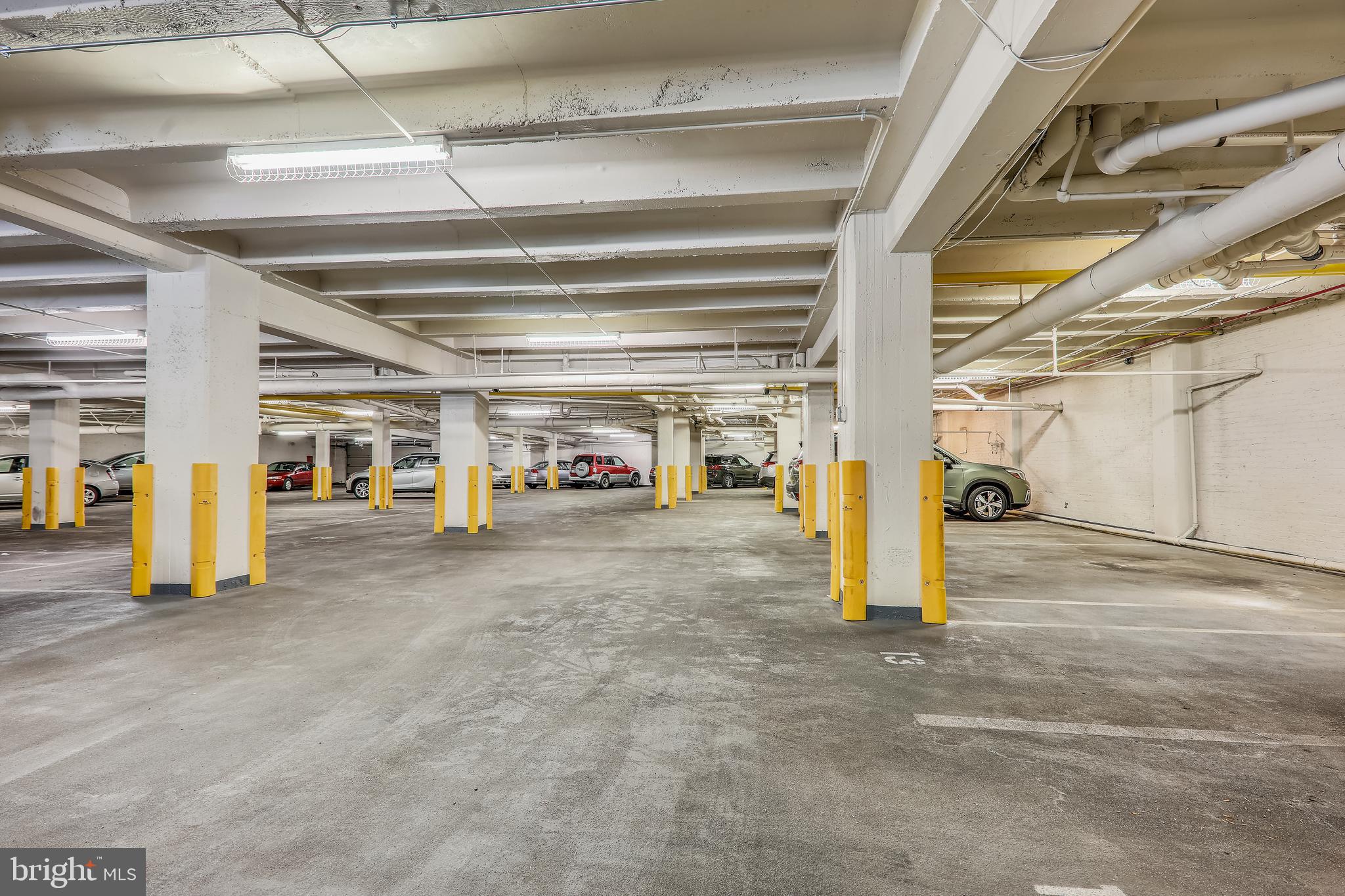 2737 Devonshire Place Northwest, Unit D Washington, DC 20008 - Photo 27 of 72