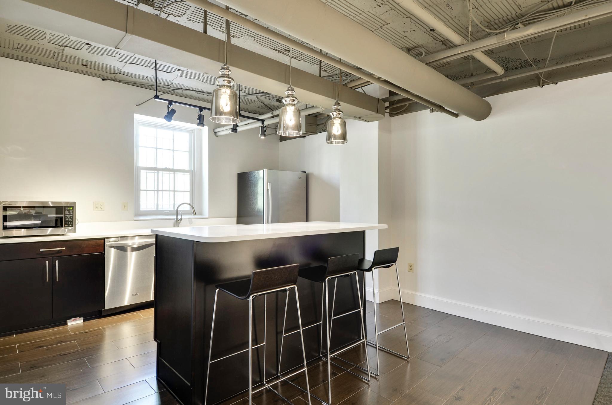 2737 Devonshire Place Northwest, Unit D Washington, DC 20008 - Photo 39 of 72