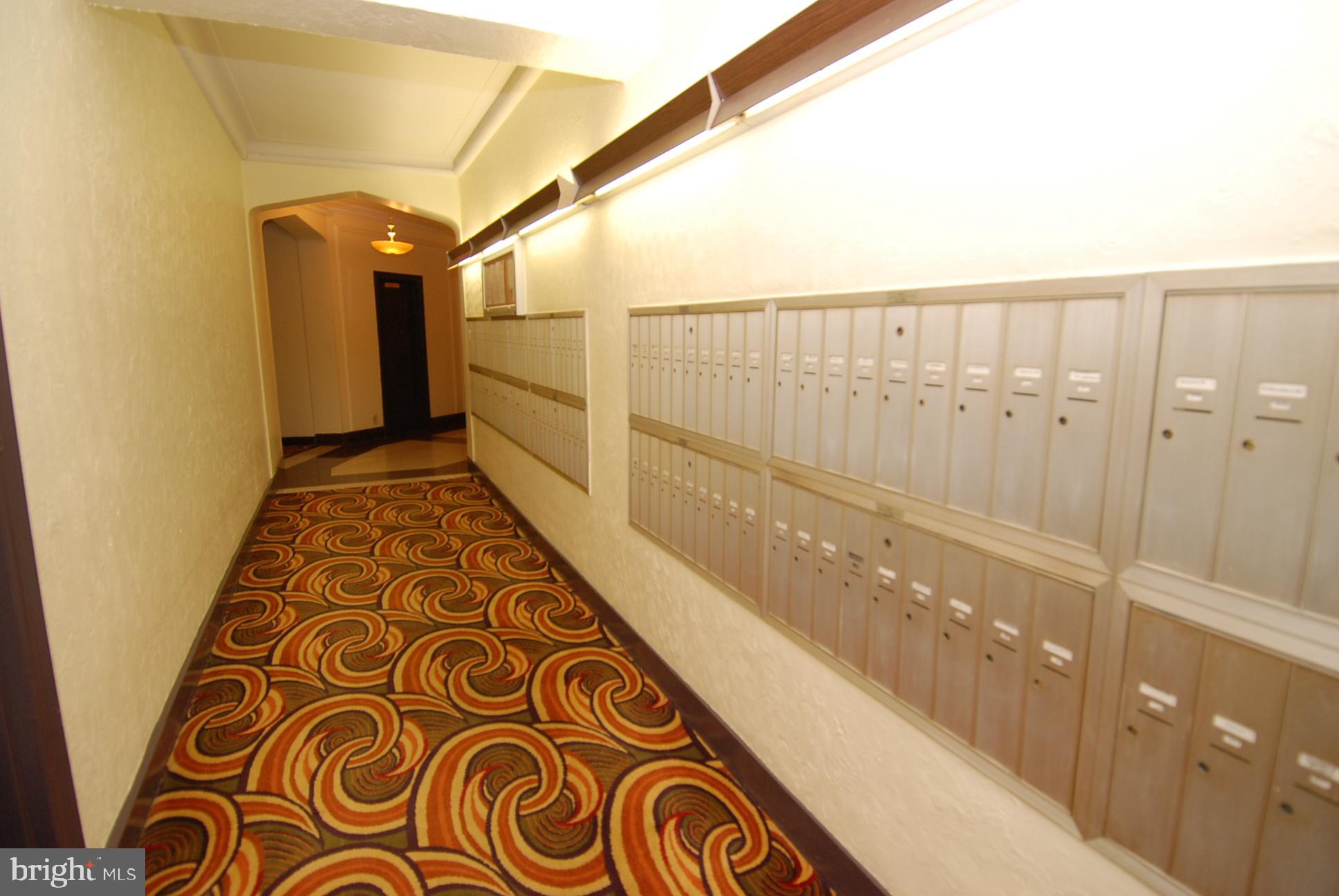 2737 Devonshire Place Northwest, Unit D Washington, DC 20008 - Photo 45 of 72