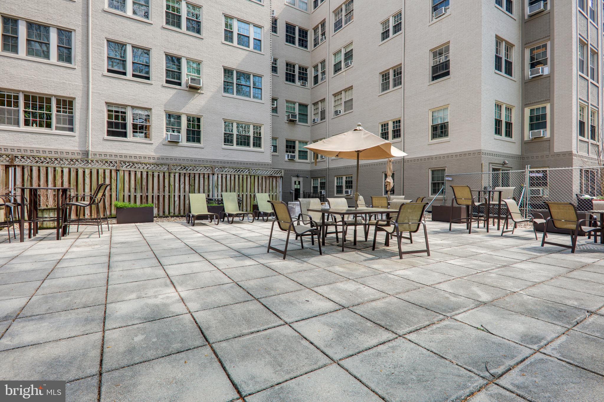 2737 Devonshire Place Northwest, Unit D Washington, DC 20008 - Photo 47 of 72