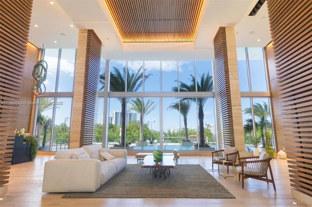 a view of a tennis court