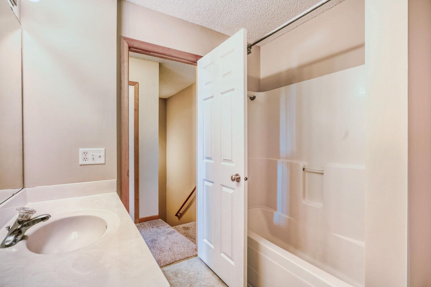 6554 Merrimac Lane North Maple Grove, MN 55311 - Photo 12 of 17