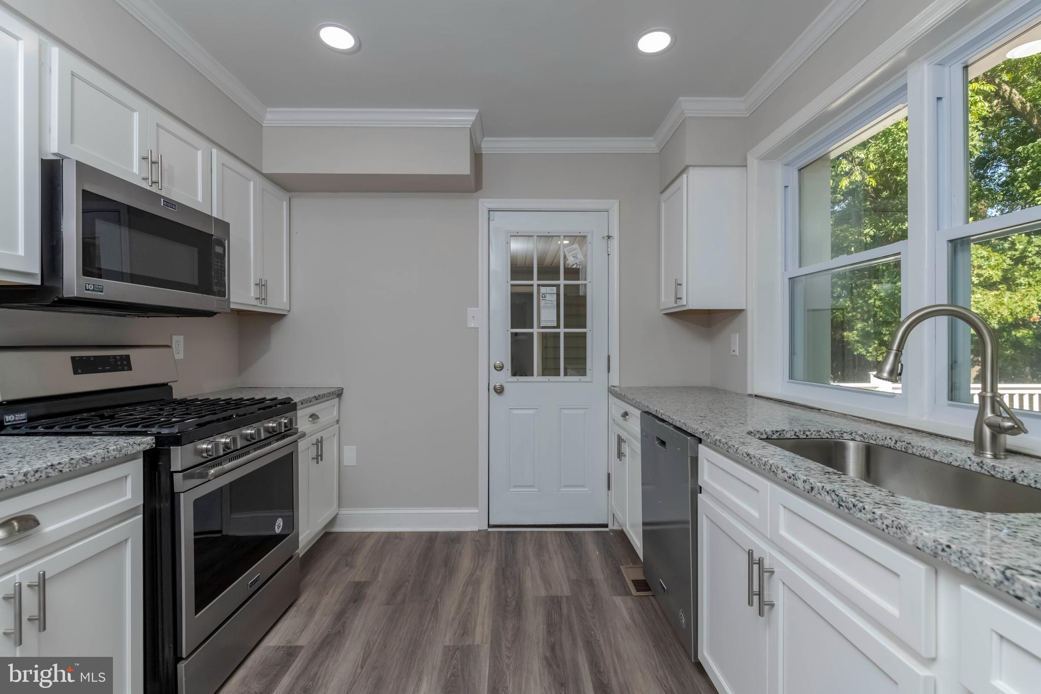 8111 Sumter Avenue Rosedale, MD 21237 - Photo 9 of 23 Gallery Image 9