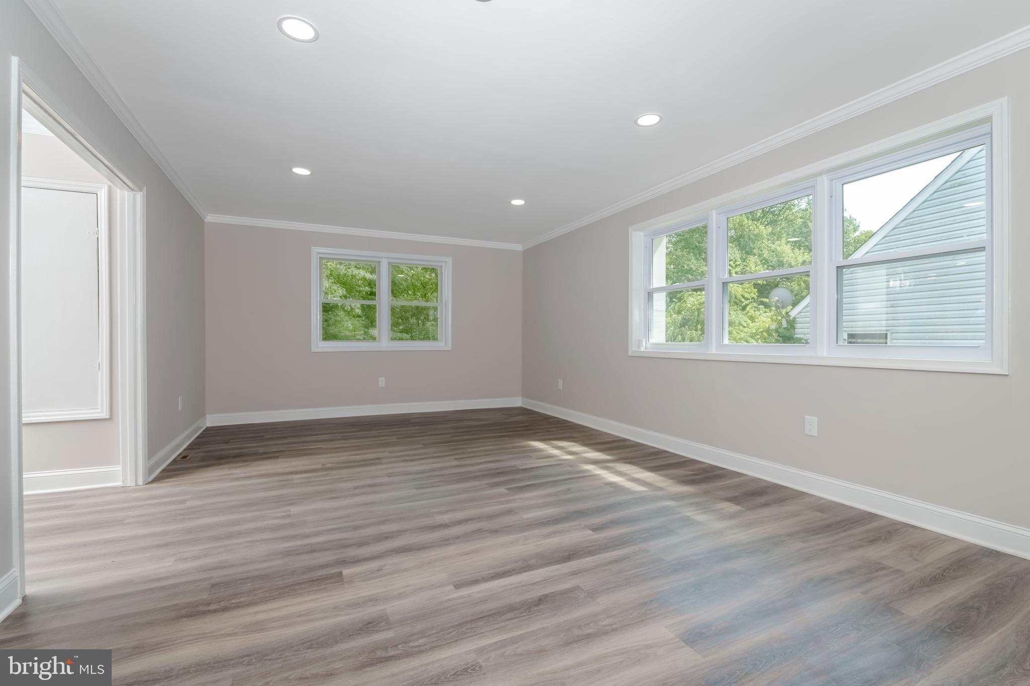 8111 Sumter Avenue Rosedale, MD 21237 - Photo 10 of 23 Gallery Image 10