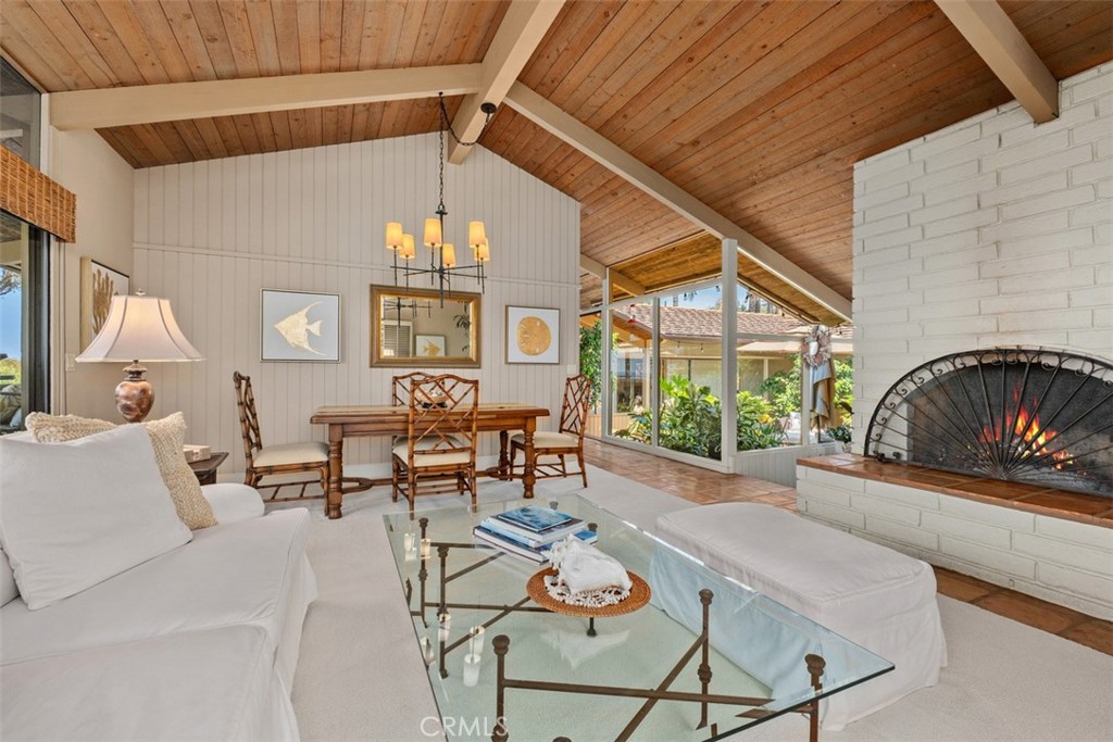 2 North Alta Mira Road Laguna Beach, CA 92651 - Photo 11 of 54