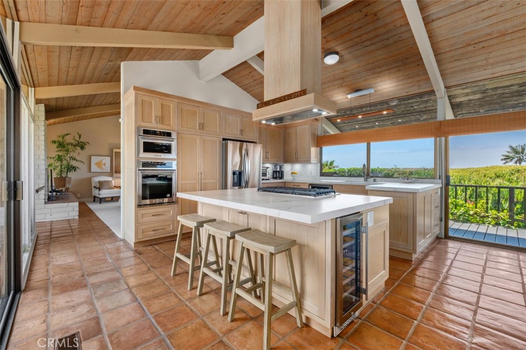 2 North Alta Mira Road Laguna Beach, CA 92651 - Photo 12 of 54