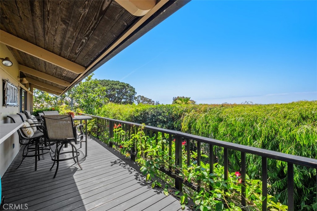 2 North Alta Mira Road Laguna Beach, CA 92651 - Photo 29 of 54