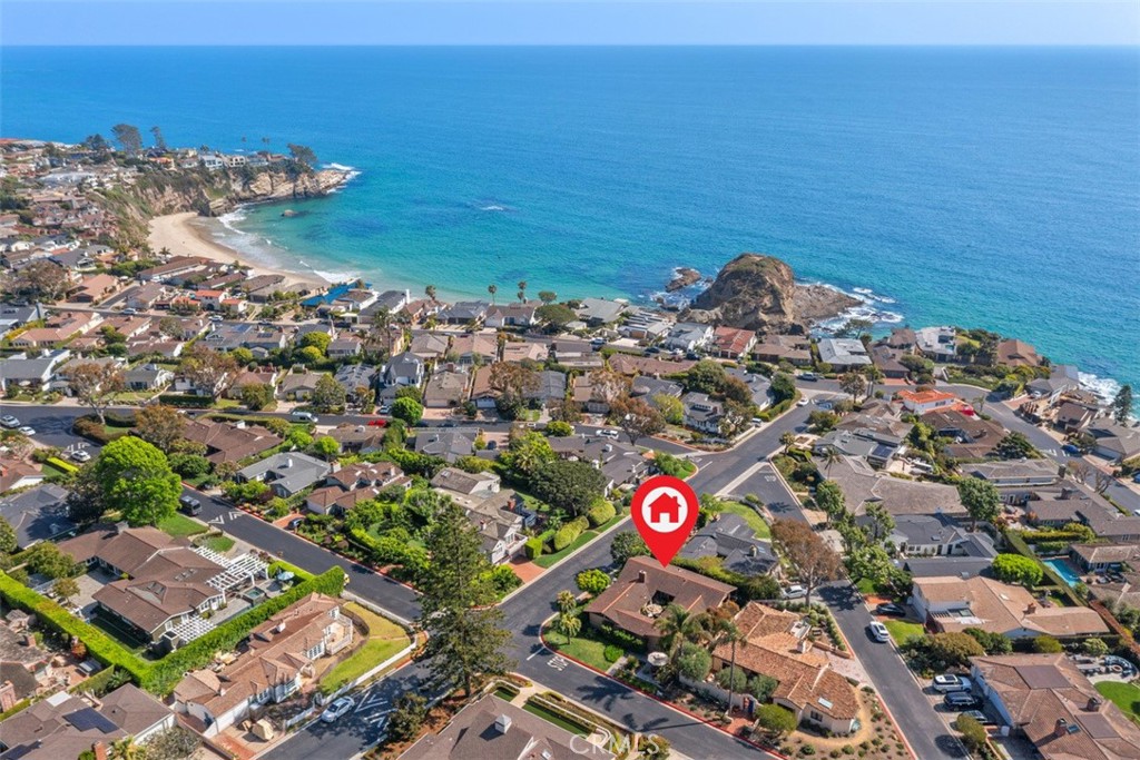 2 North Alta Mira Road Laguna Beach, CA 92651 - Photo 38 of 54