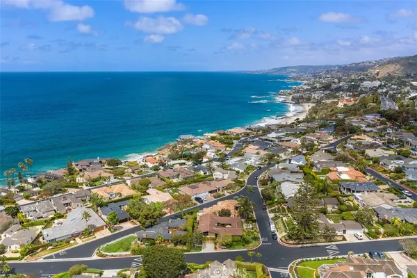 $25,000 | 2 North Alta Mira Road, Laguna Beach, CA 92651
