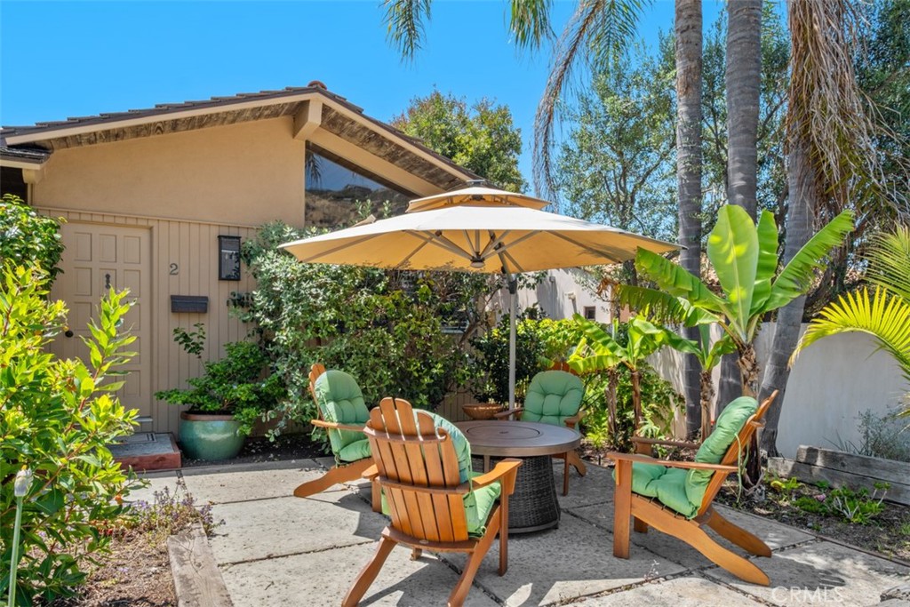 2 North Alta Mira Road Laguna Beach, CA 92651 - Photo 5 of 54