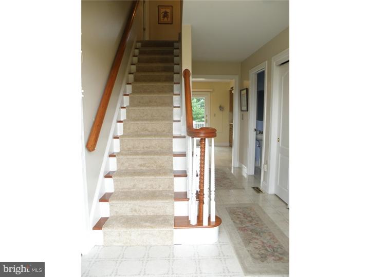 6254 Locust Road Bath, PA 18014 - Photo 3 of 22 Gallery Image 3