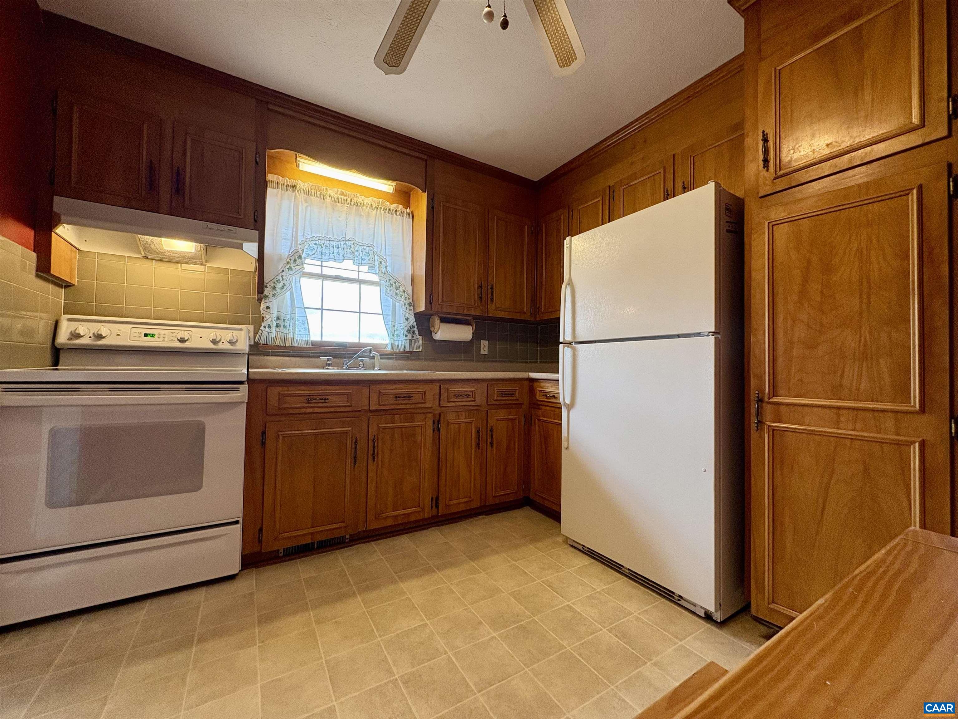 111 Partridge Place Madison Heights, VA 24572 - Photo 12 of 31