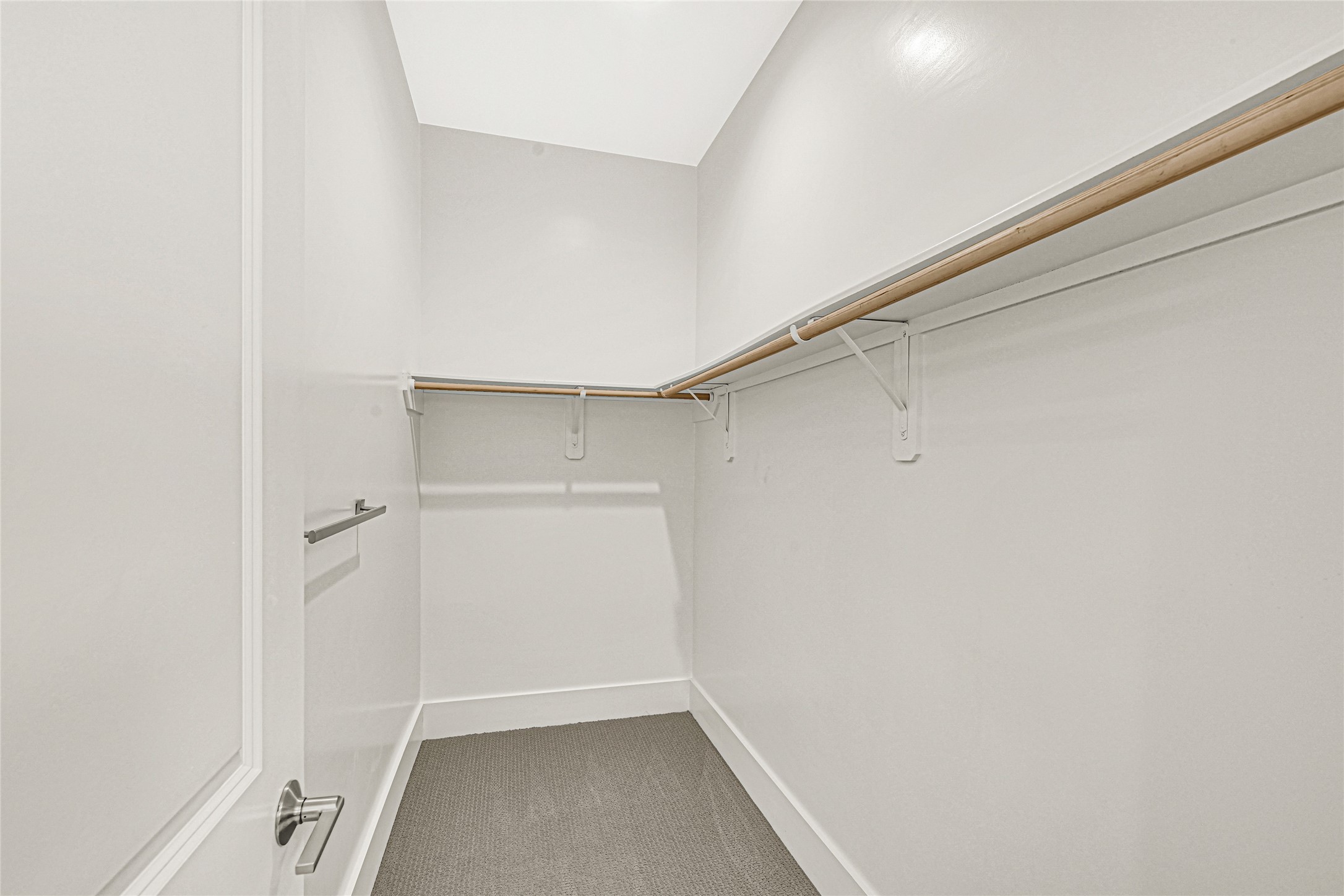 4506 Hardy Street, Unit A Houston, TX 77009 - Photo 23 of 35 a view of room