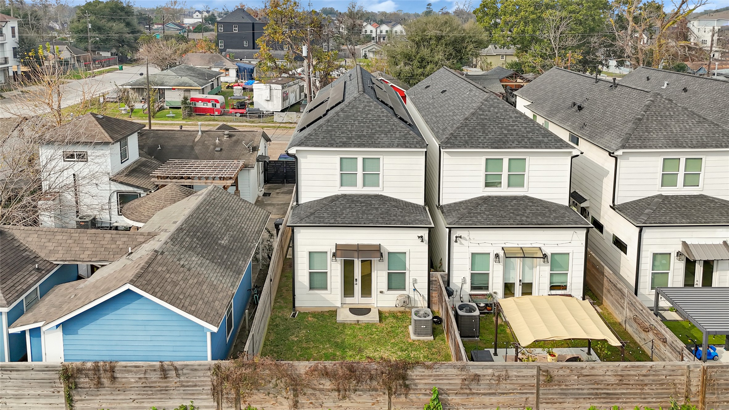 4506 Hardy Street, Unit A Houston, TX 77009 - Photo 31 of 35 a front view of a house with a yard