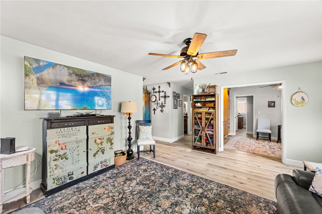 7890 Amethyst Avenue Rancho Cucamonga, CA 91730 - Photo 13 of 43
