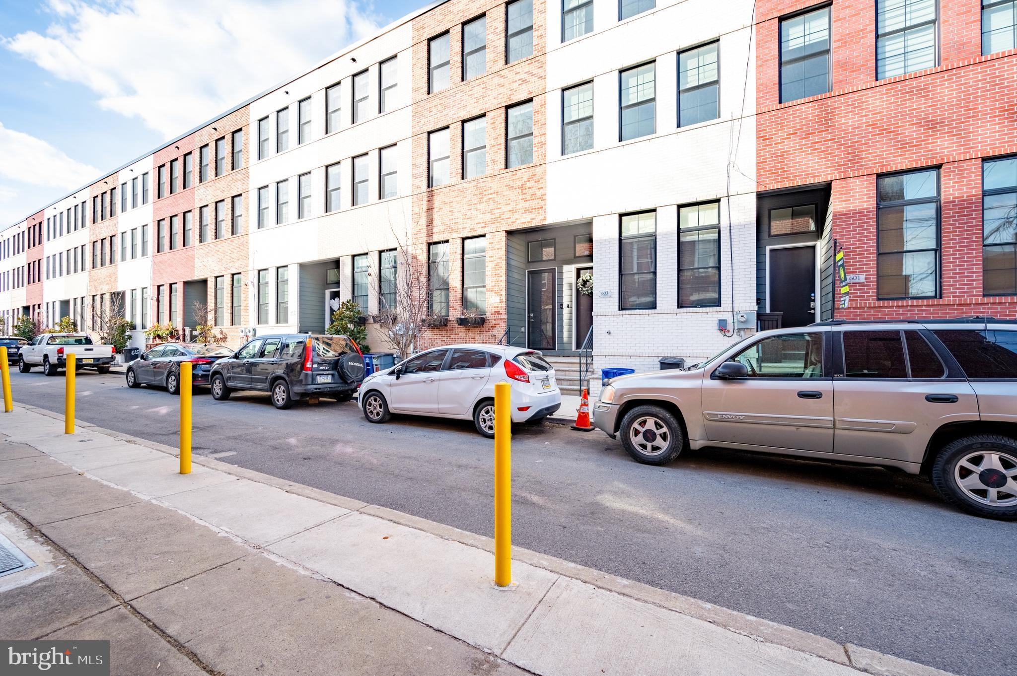 605 McClellan Street Philadelphia, PA 19148 - Photo 26 of 26 a car parked in front of a building