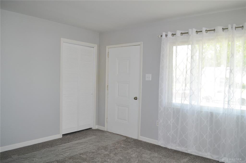 2134 Tanager Road Springfield, OH 45505 - Photo 5 of 29 Gallery Image 5