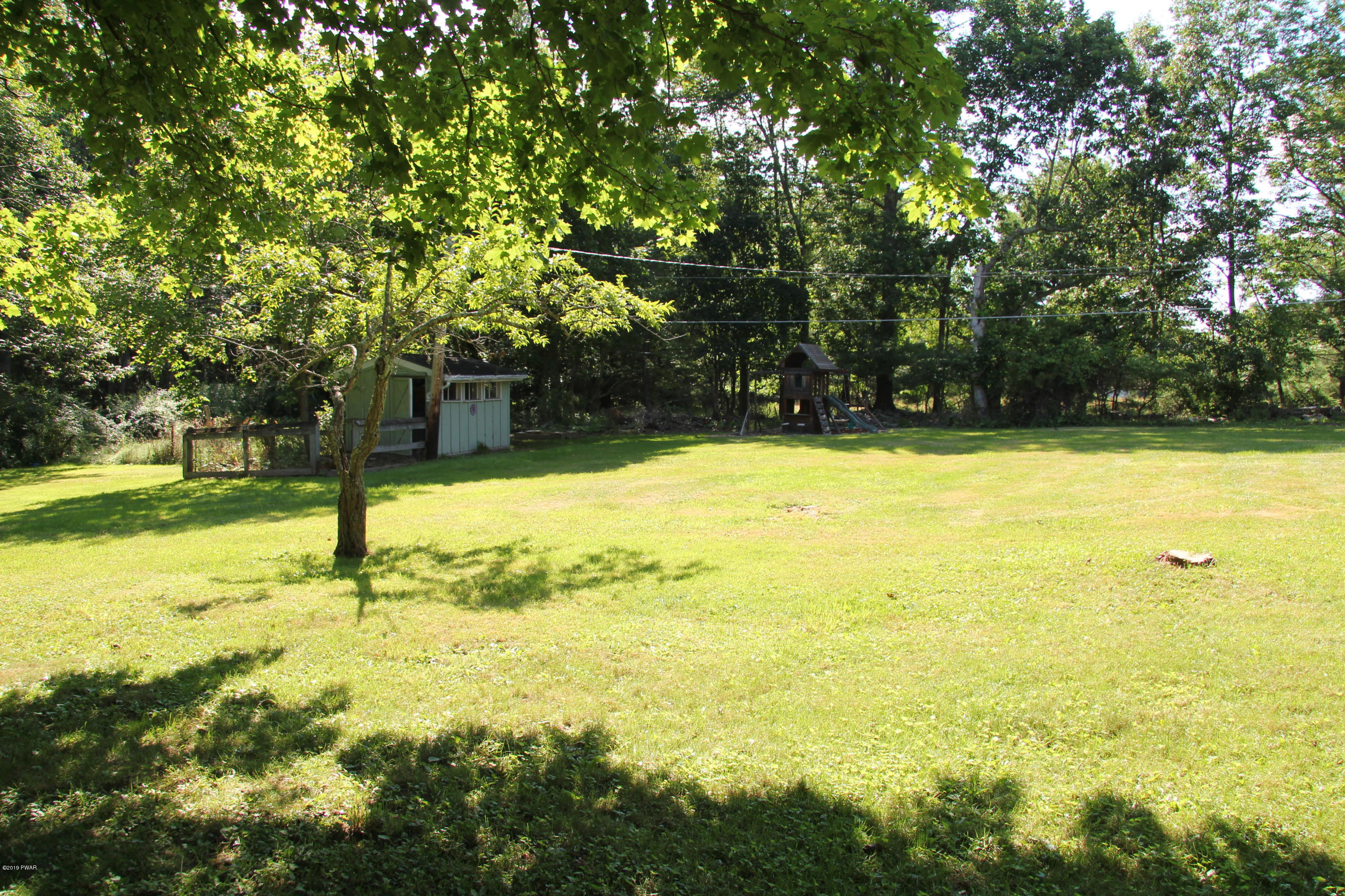 835 Long Ridge Road Hawley, PA 18428 - Photo 17 of 39