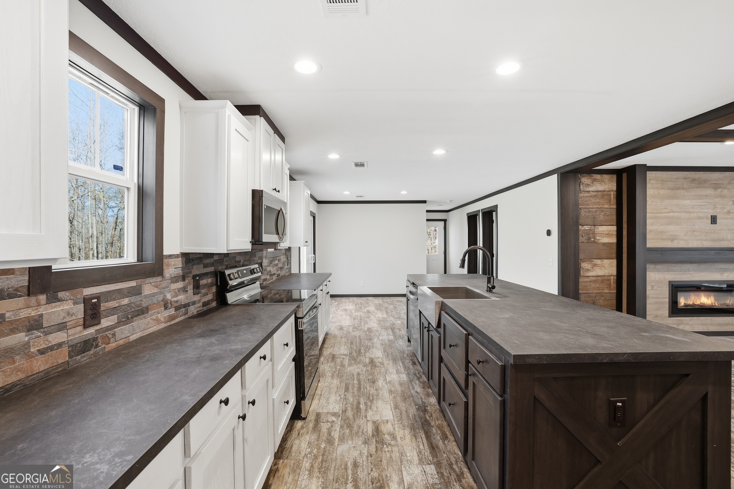 196 Hicks Trail Toccoa, GA 30577 - Photo 11 of 29