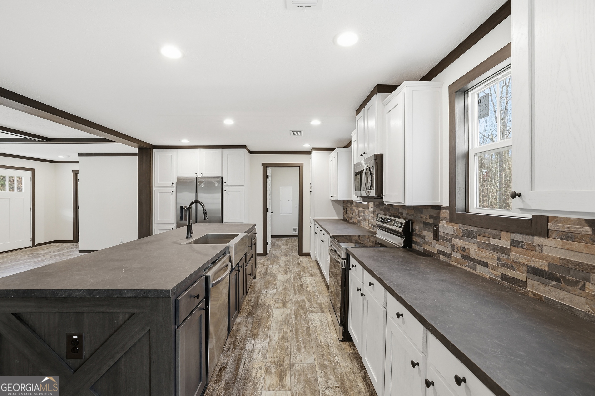 196 Hicks Trail Toccoa, GA 30577 - Photo 9 of 29