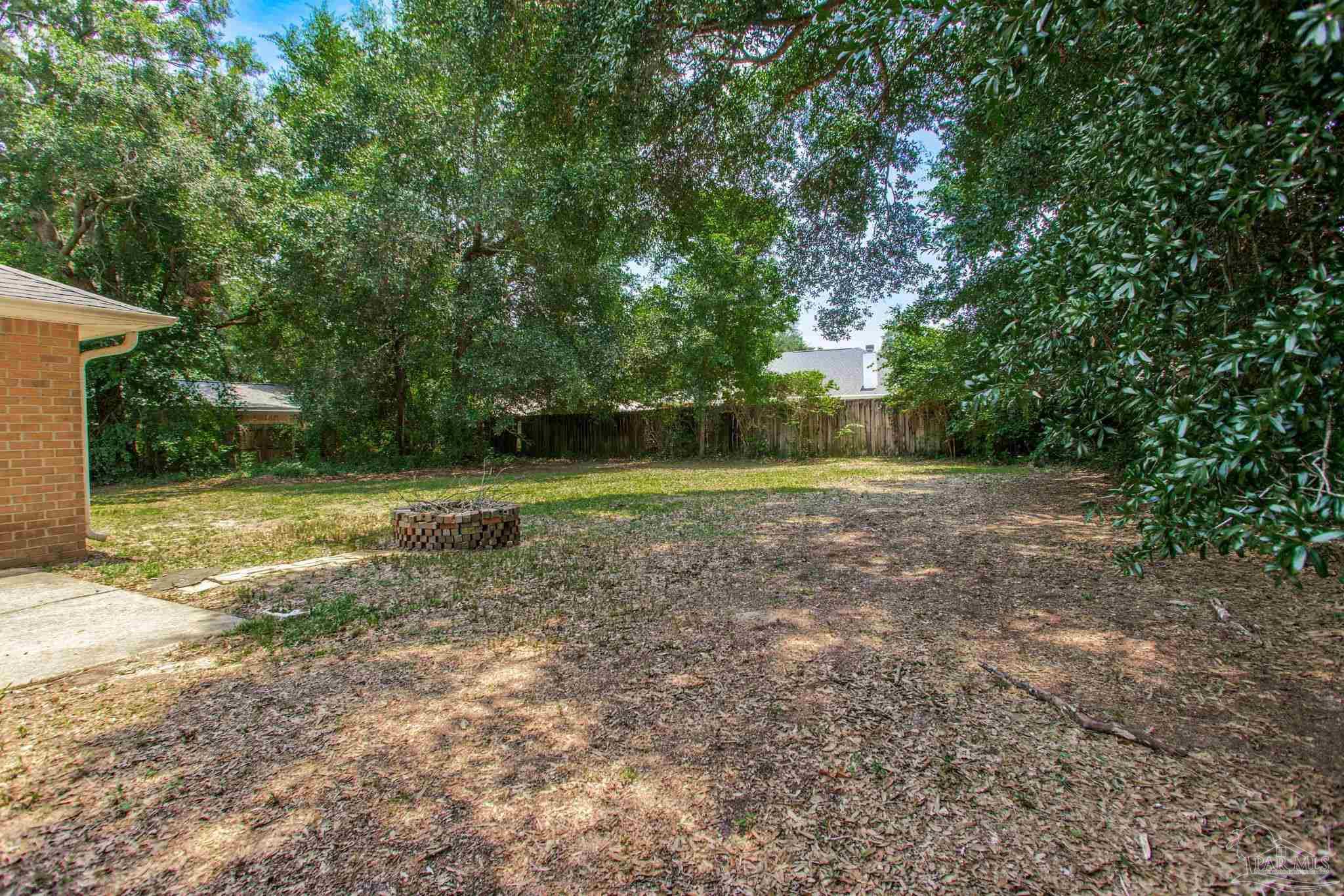 6141 Hamilton Bridge Road Milton, FL 32570 - Photo 3 of 17