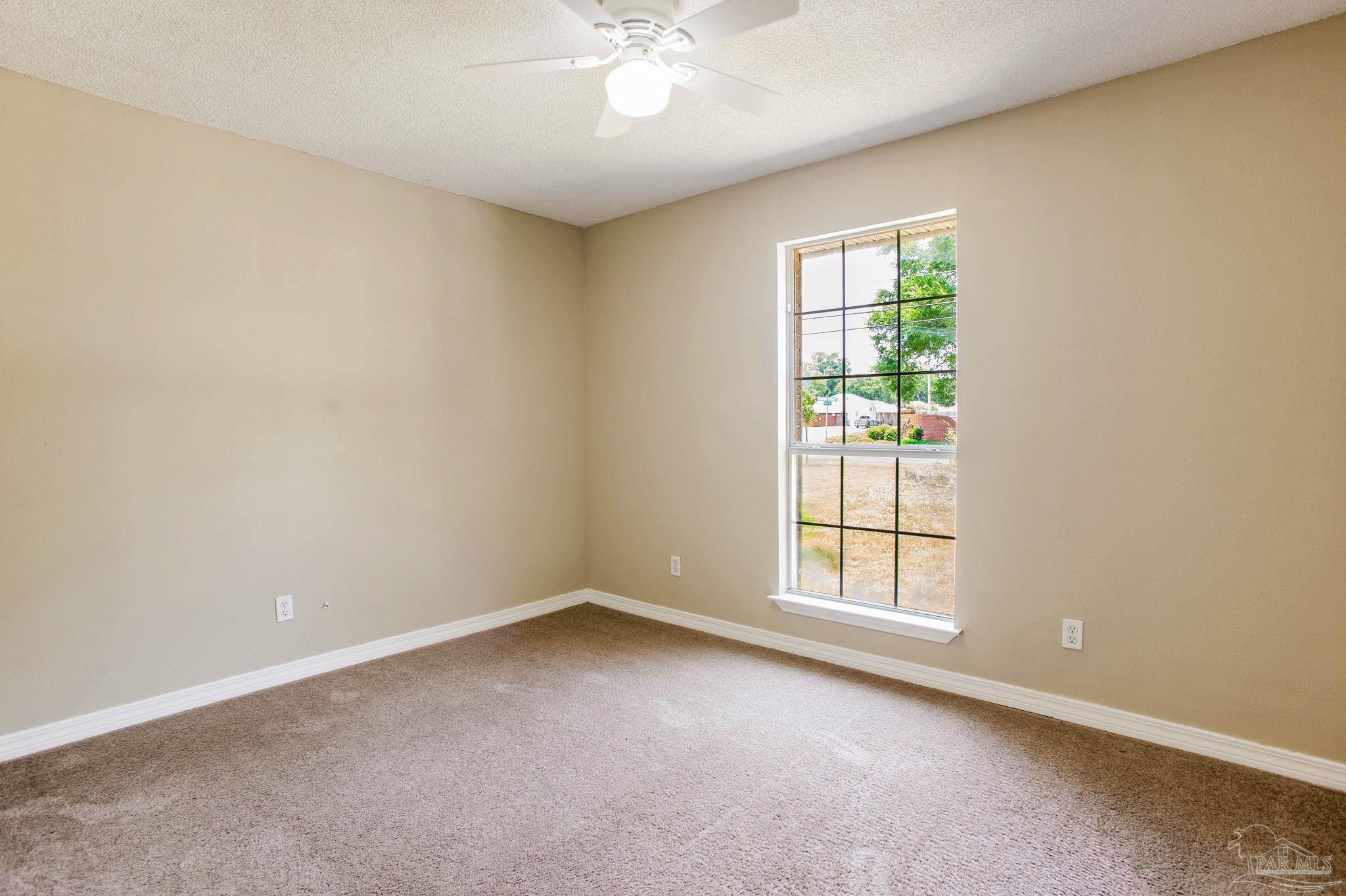 6141 Hamilton Bridge Road Milton, FL 32570 - Photo 9 of 17