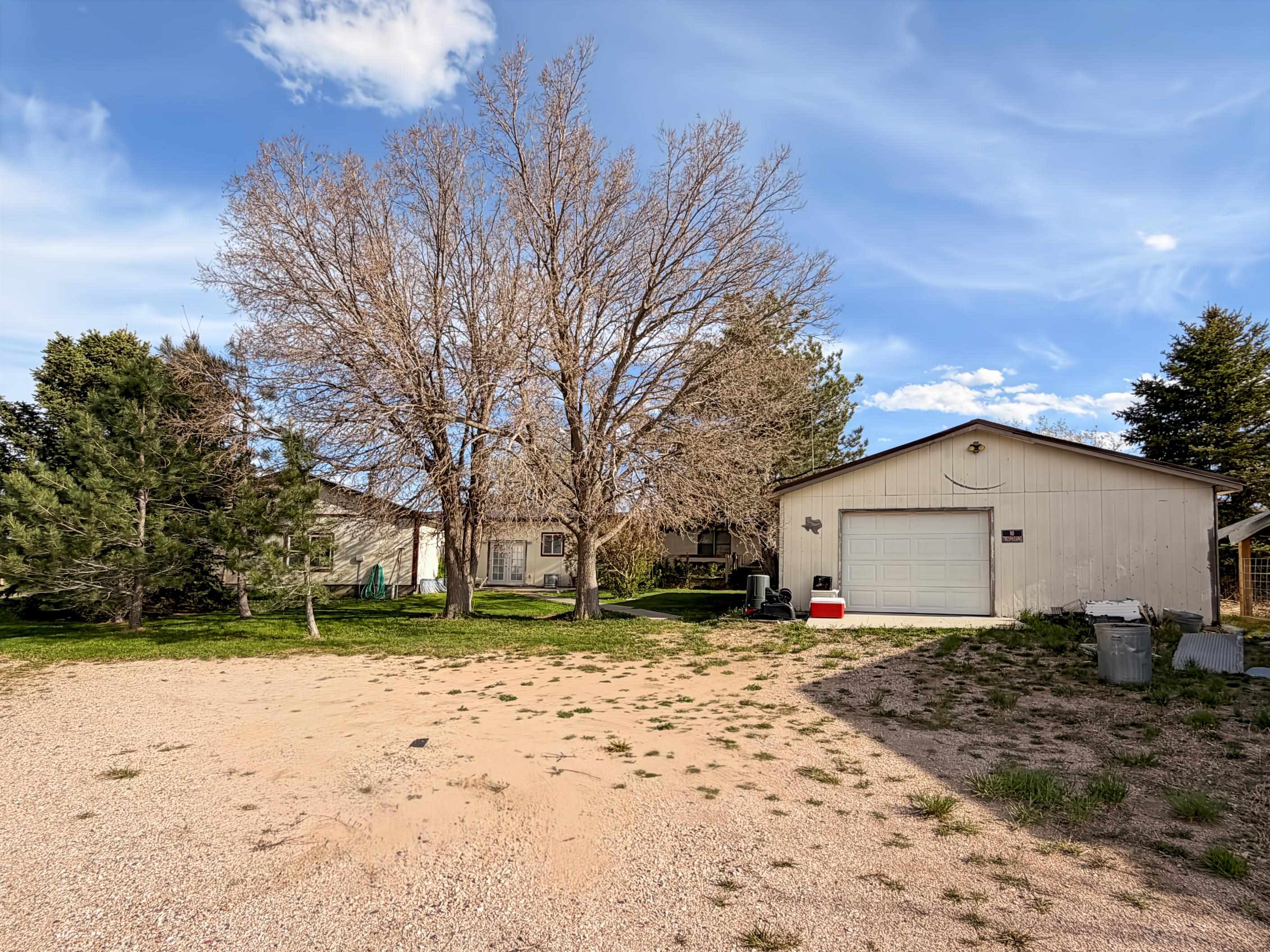 202 West Frontage Road Wheatland, WY 82201 - Photo 13 of 50
