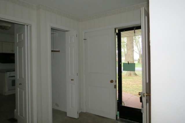 1124 Ranike Drive Anderson, IN 46012 - Photo 7 of 12