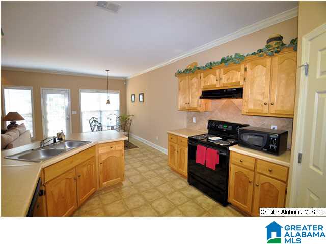 608 Hackberry Ridge Trace Birmingham, AL 35226 - Photo 10 of 25