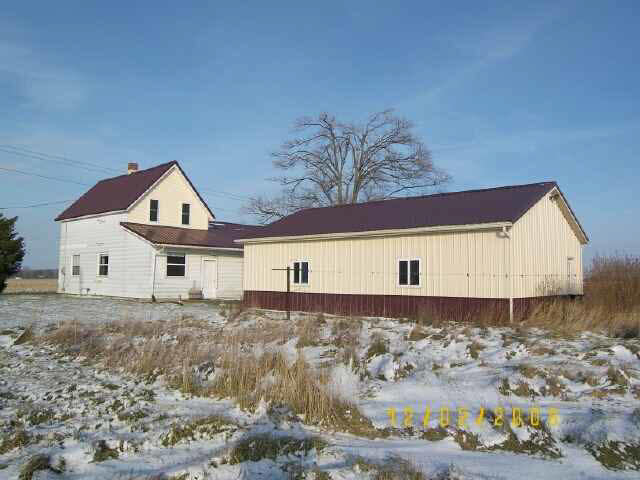 251 9B Road, Unit NE Bourbon, IN 46504 - Photo 9 of 9