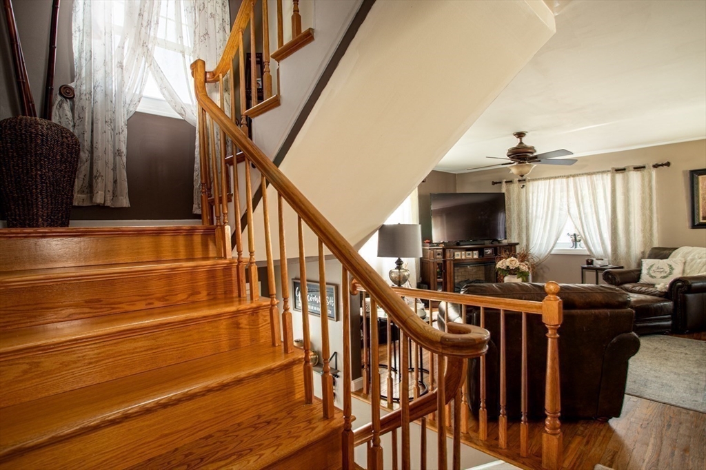 425 Pearce Street Fall River, MA 02720 - Photo 20 of 33