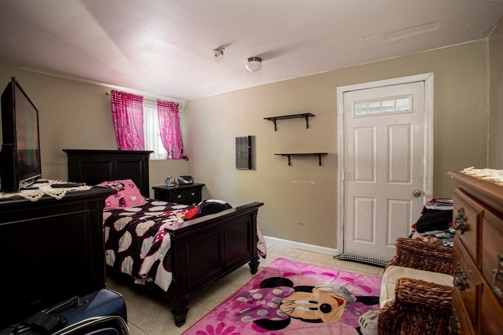 425 Pearce Street Fall River, MA 02720 - Photo 29 of 33