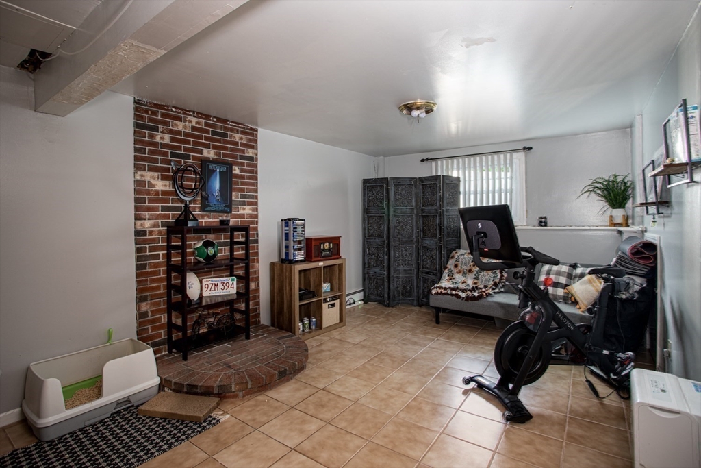 425 Pearce Street Fall River, MA 02720 - Photo 30 of 33