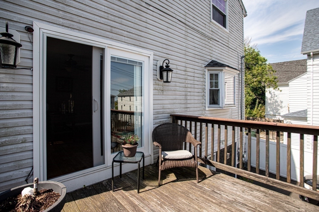 425 Pearce Street Fall River, MA 02720 - Photo 8 of 33