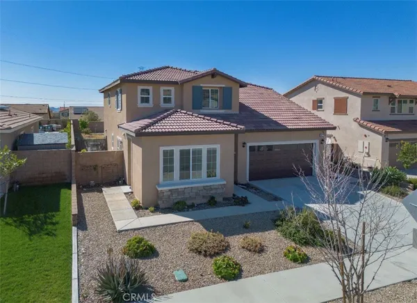 $860,000 | 15755 Parry Peak Drive, Fontana, CA 92336