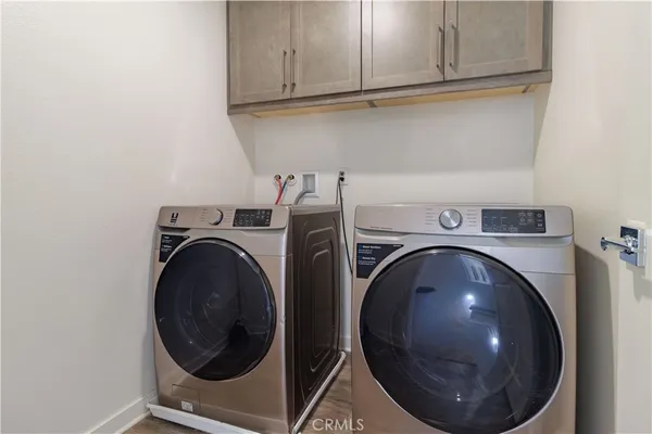 $860,000 | 15755 Parry Peak Drive, Fontana, CA 92336