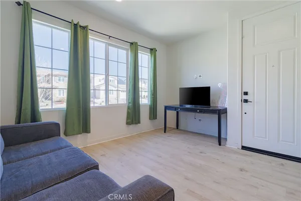 $860,000 | 15755 Parry Peak Drive, Fontana, CA 92336