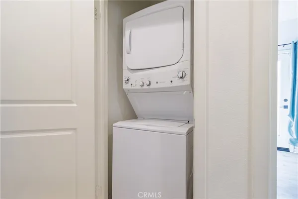 $860,000 | 15755 Parry Peak Drive, Fontana, CA 92336