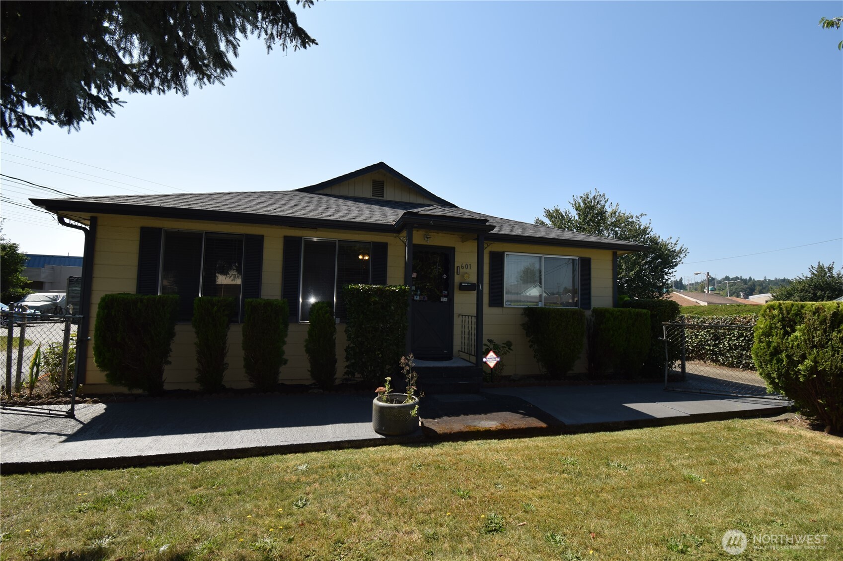 601 Shattuck Avenue South Renton, WA 98057 - Photo 6 of 29 Gallery Image 6