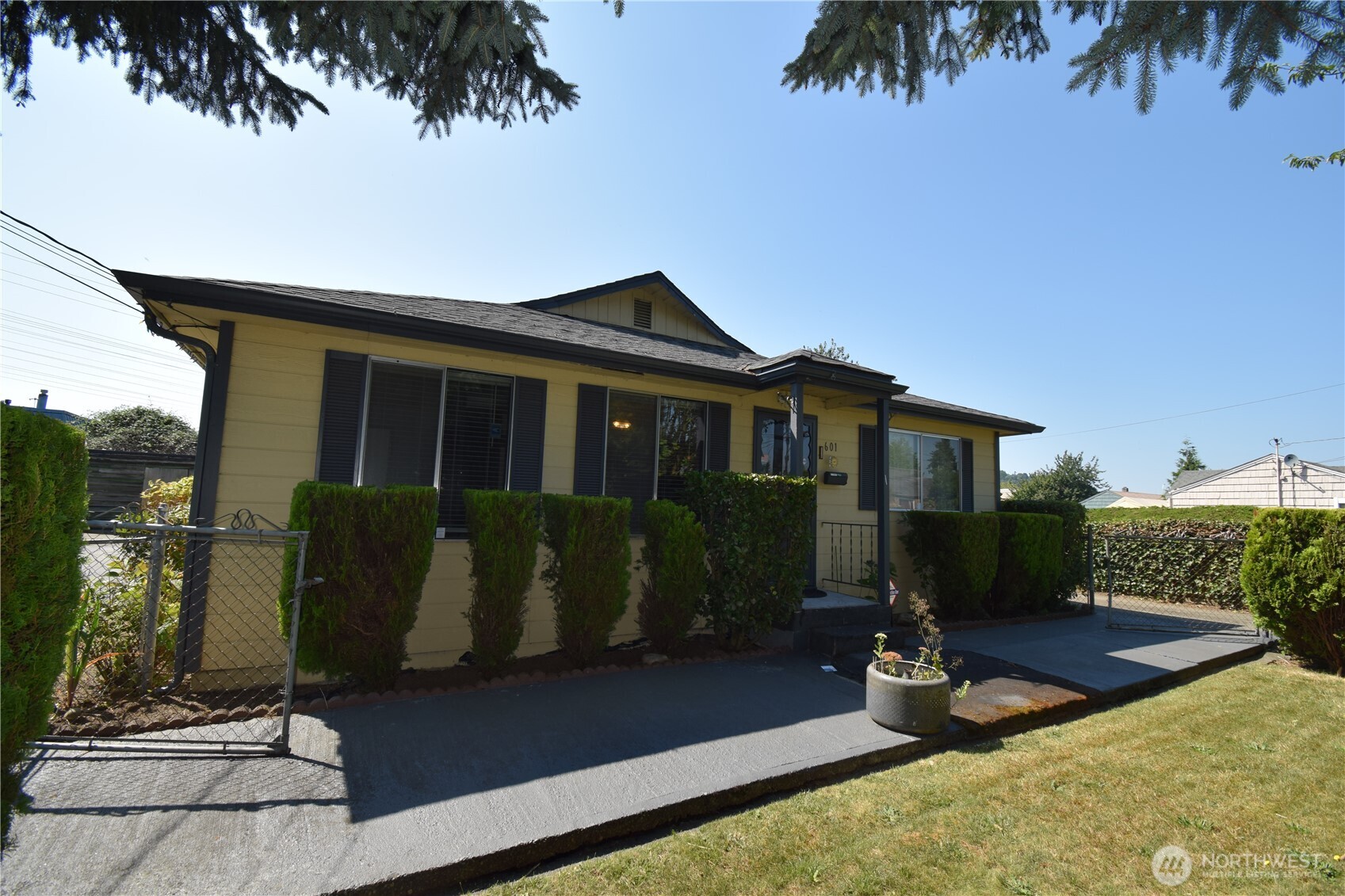 601 Shattuck Avenue South Renton, WA 98057 - Photo 8 of 29 Gallery Image 8