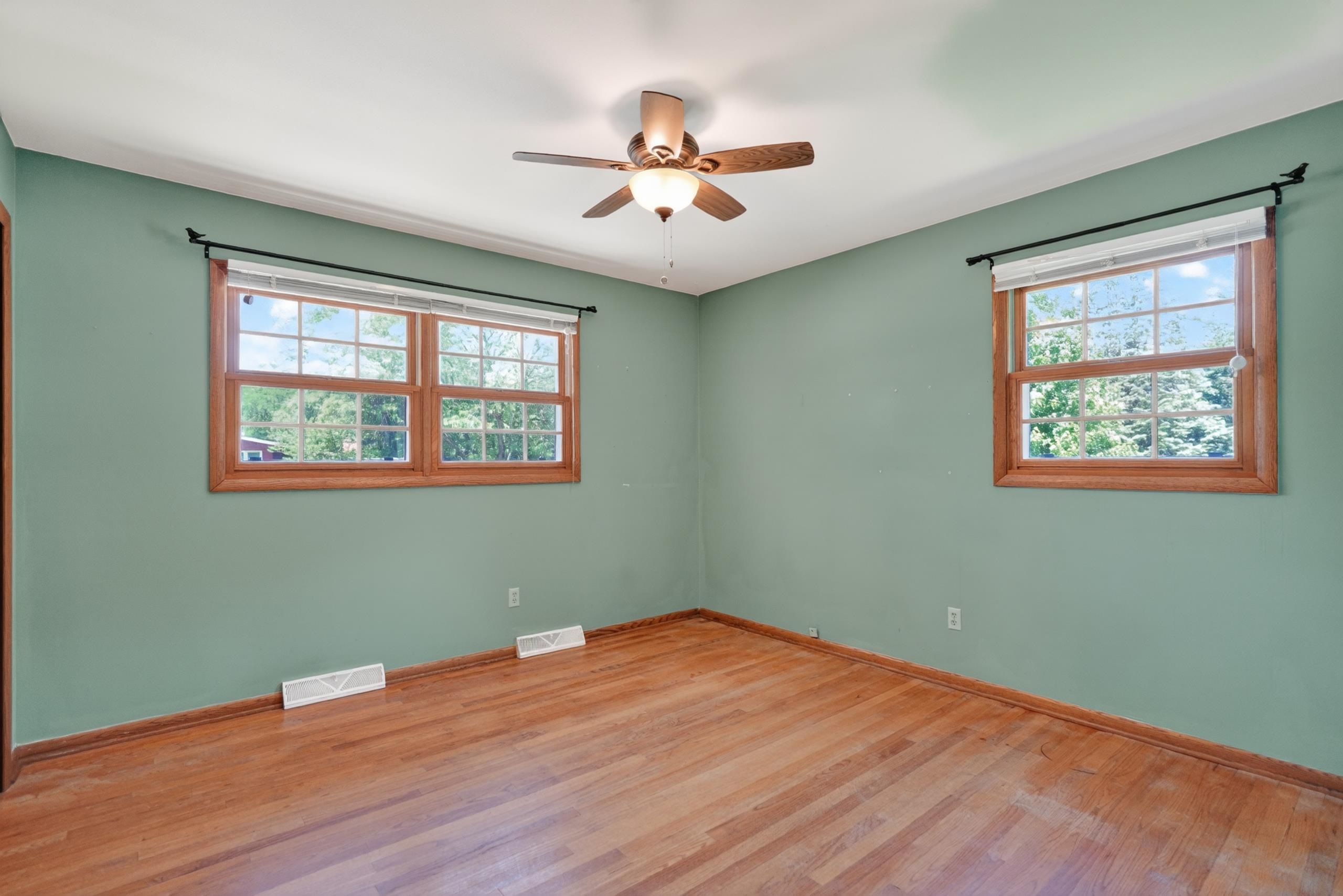 5717 Piping Rock Road Madison, WI 53711 - Photo 49 of 55