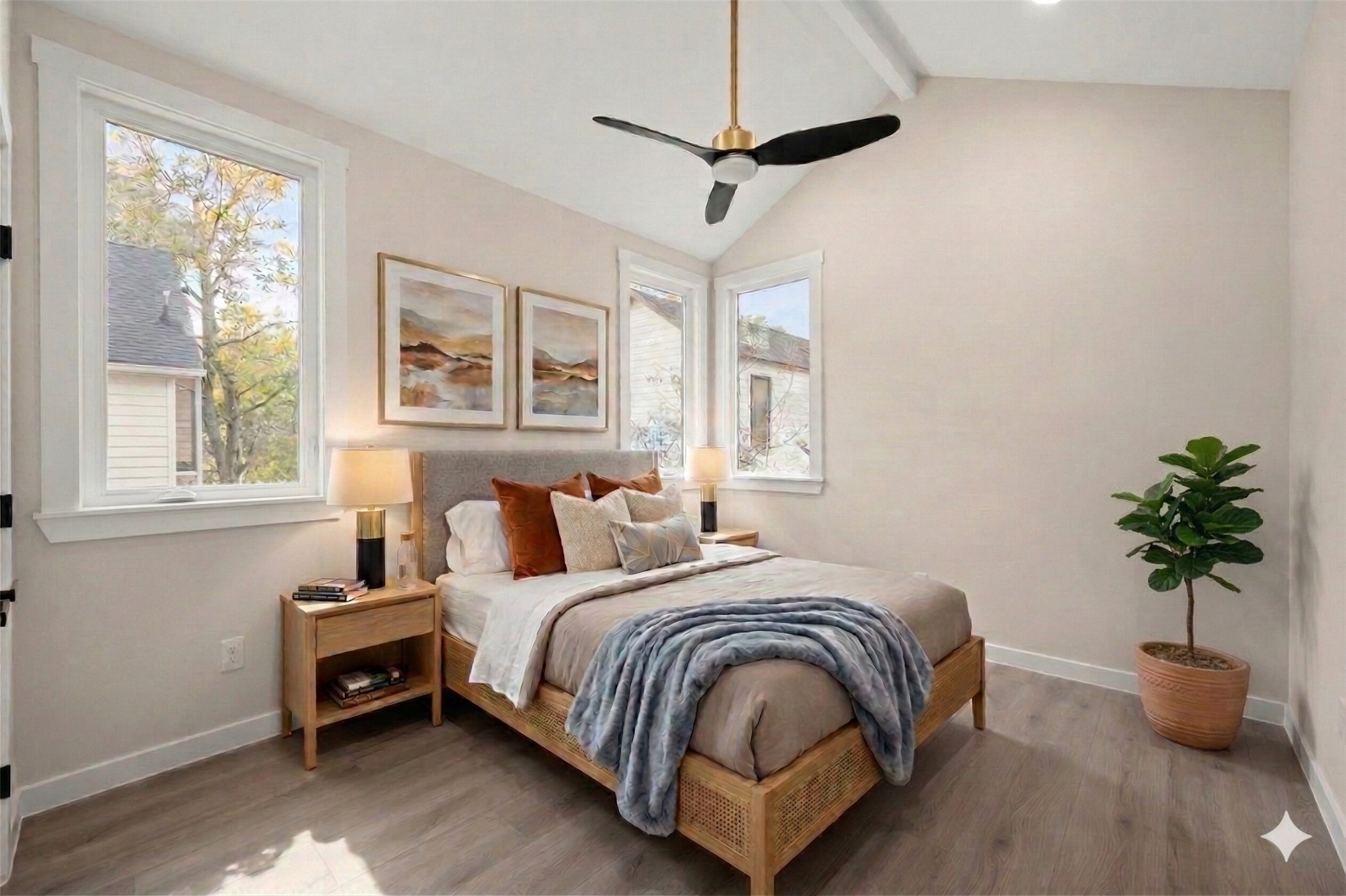 901 Redd Street Austin, TX 78745 - Photo 23 of 29 This photos is virtually staged.