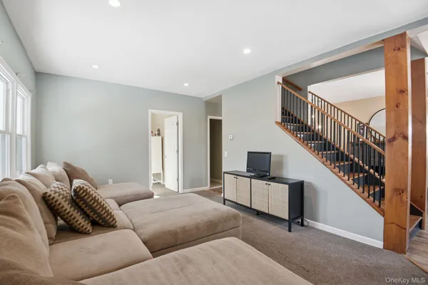 $349,990 | 35 Shady Creek Road, Pleasant Valley, NY 12569