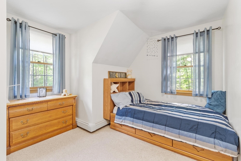 103 Warren Road Townsend, MA 01469 - Photo 17 of 28