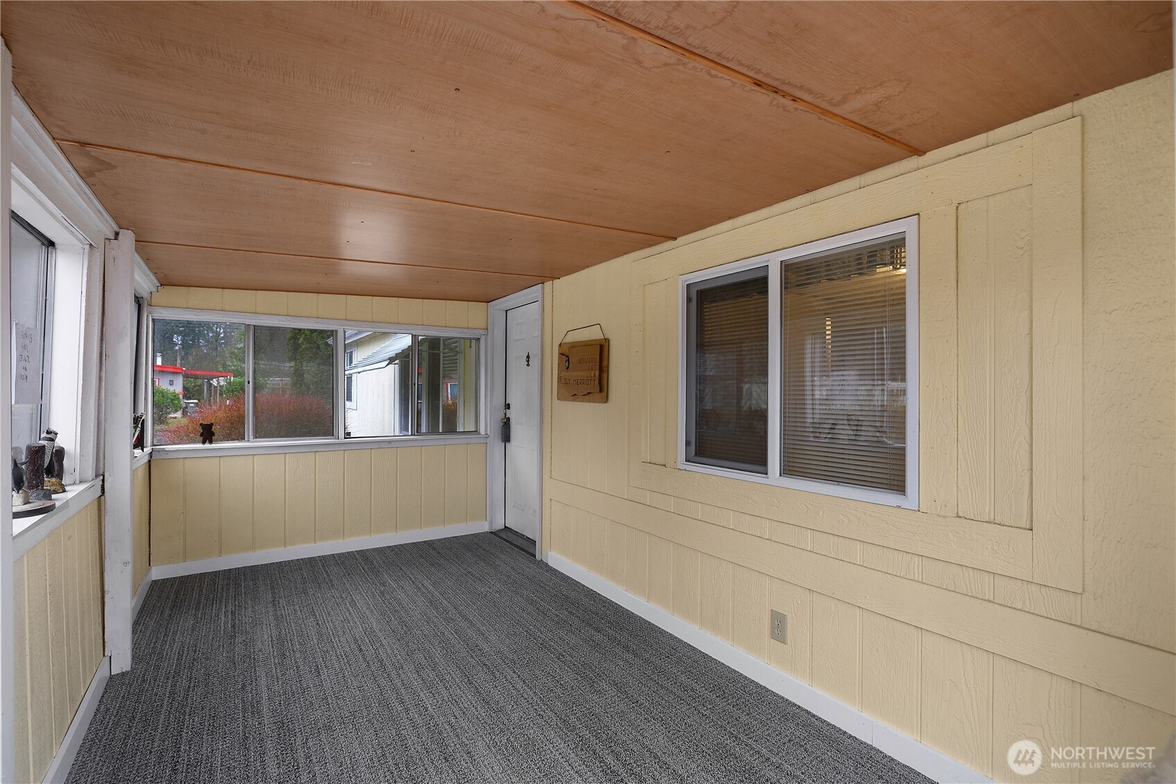 930 Trosper Road Southwest, Unit 78 Tumwater, WA 98512 - Photo 7 of 36 a view of house with window