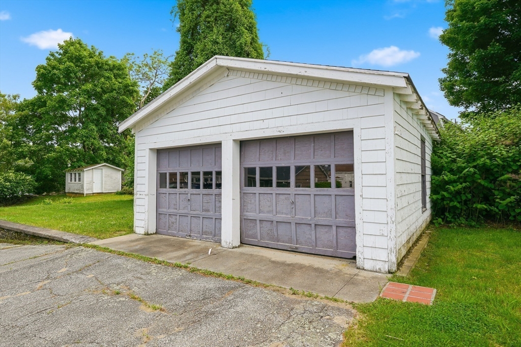 5-7 Slater Street Webster, MA 01570 - Photo 38 of 42