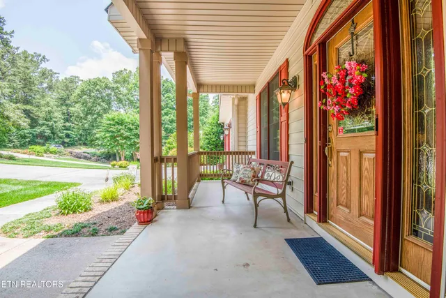 $659,000 | 308 Tahlequah Drive, Loudon, TN 37774